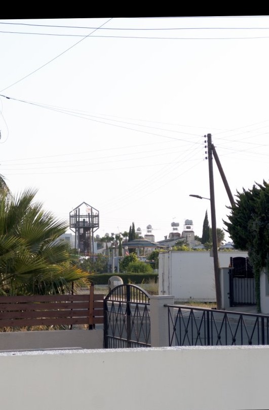 A neutral, ungraded frame of a street scene